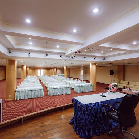 Morakot Twin Chumphon Hotel Exterior foto