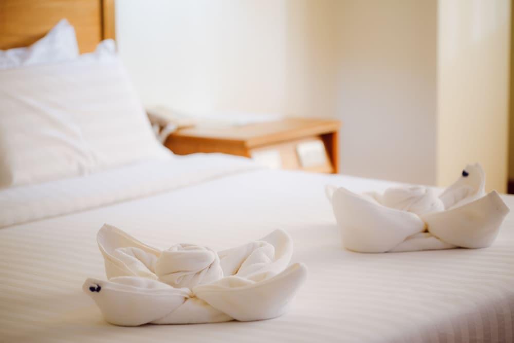 Morakot Twin Chumphon Hotel Exterior foto